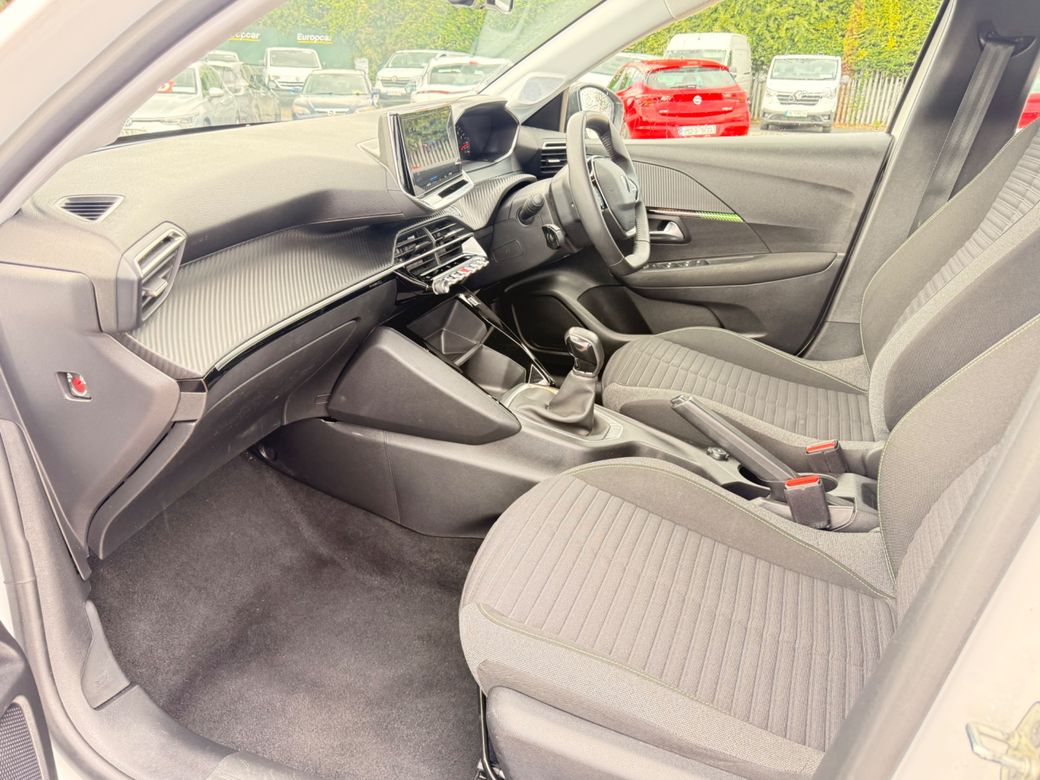 2024 Peugeot 208