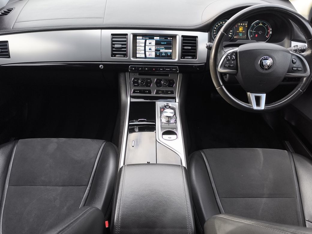 2014 Jaguar XF