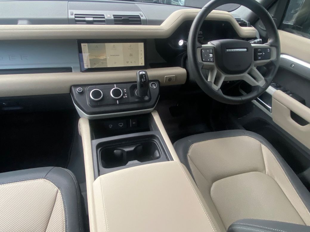 2023 Land Rover Defender