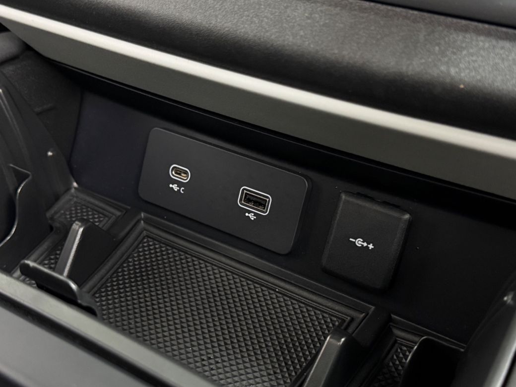 2022 Land Rover Defender