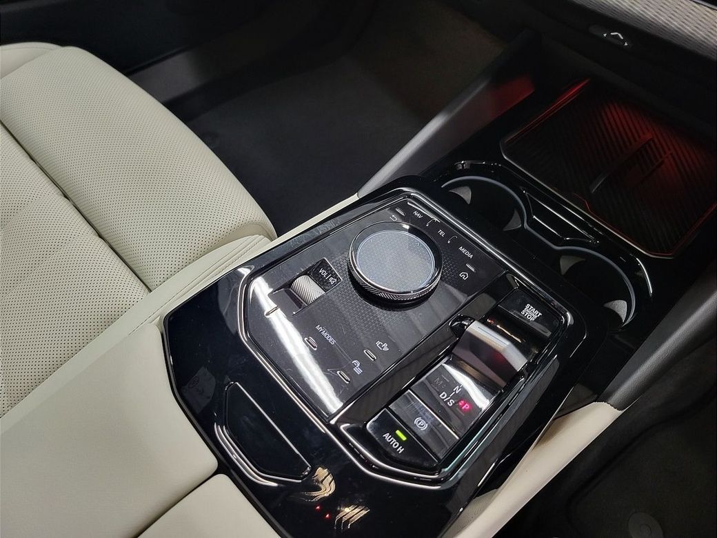 2024 BMW 5 Series
