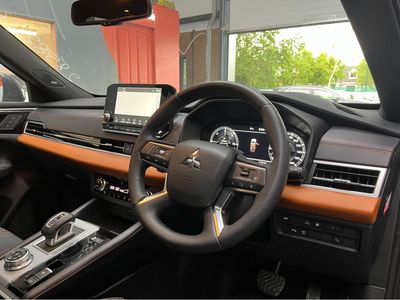 2024 Mitsubishi Outlander