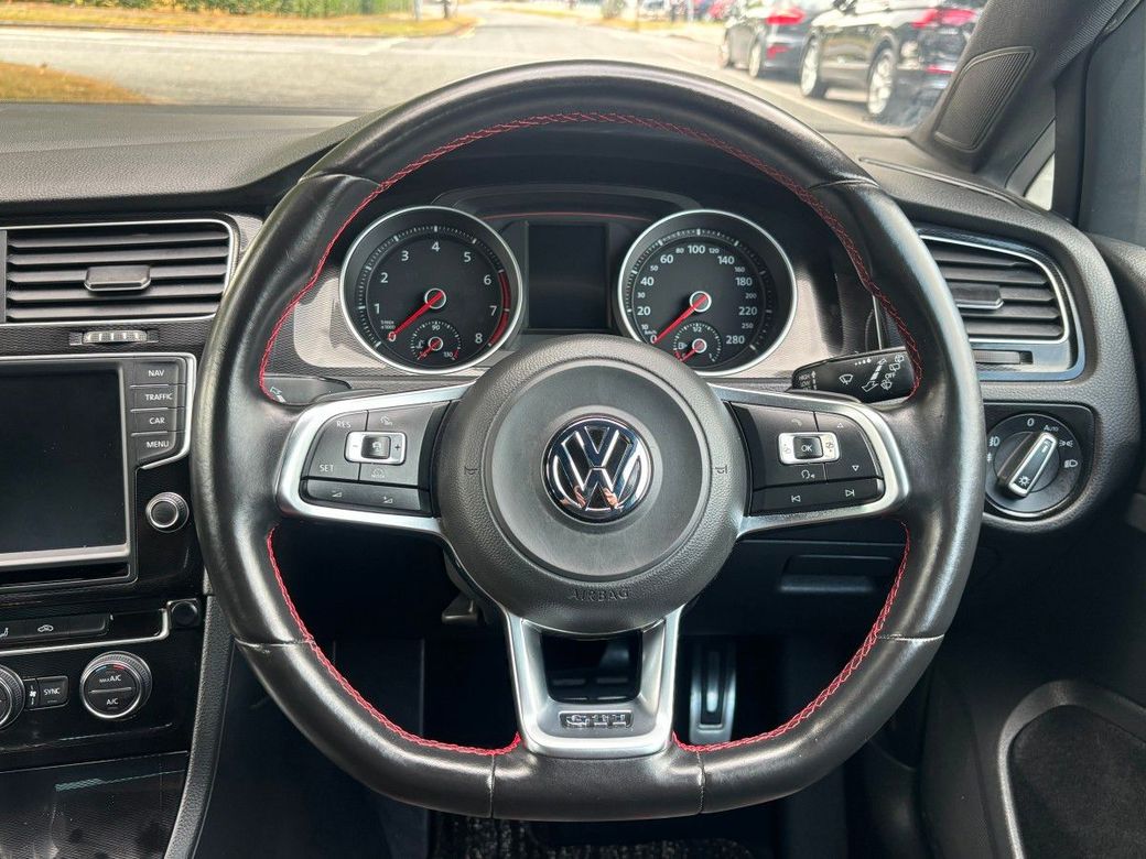 2017 Volkswagen Golf