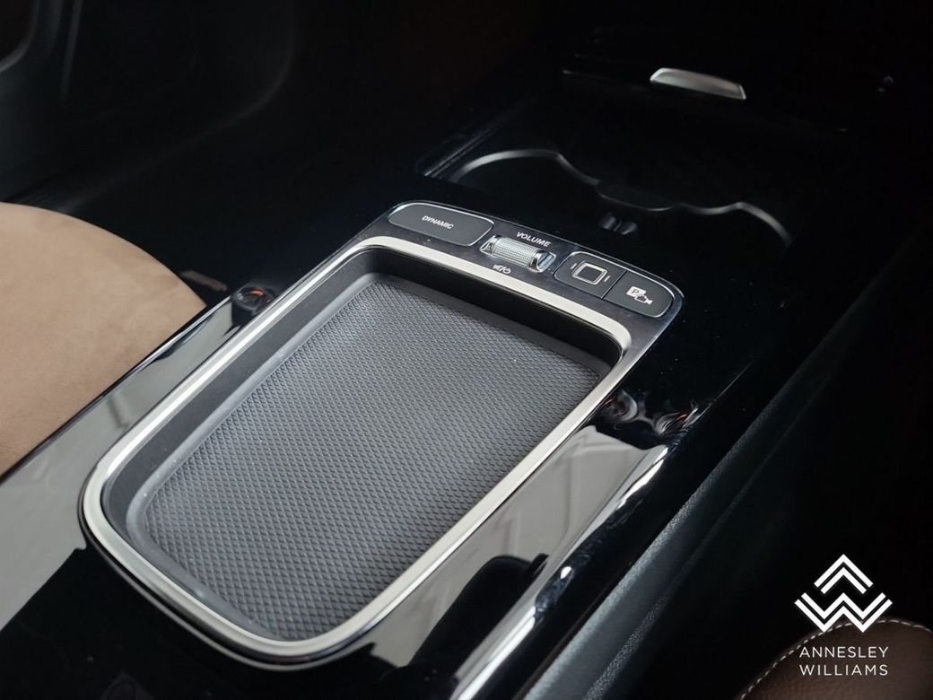 2025 Mercedes-Benz CLA Class