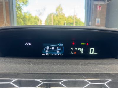 2017 Toyota Prius Alpha