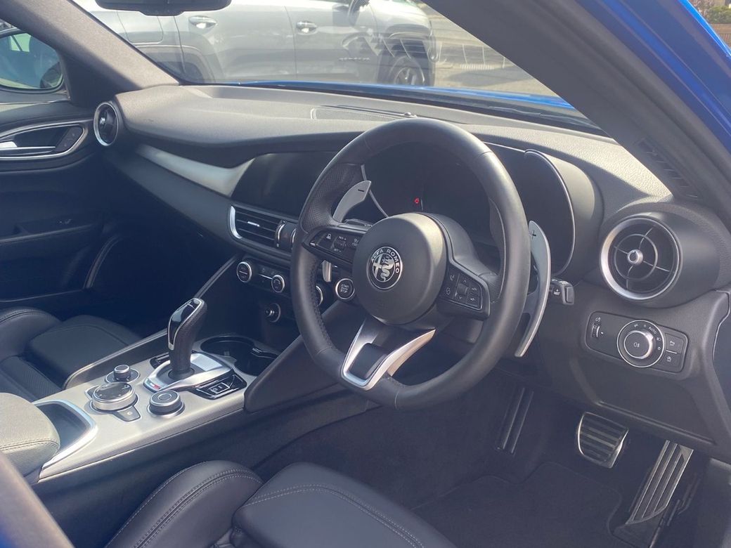 2025 Alfa Romeo Giulia