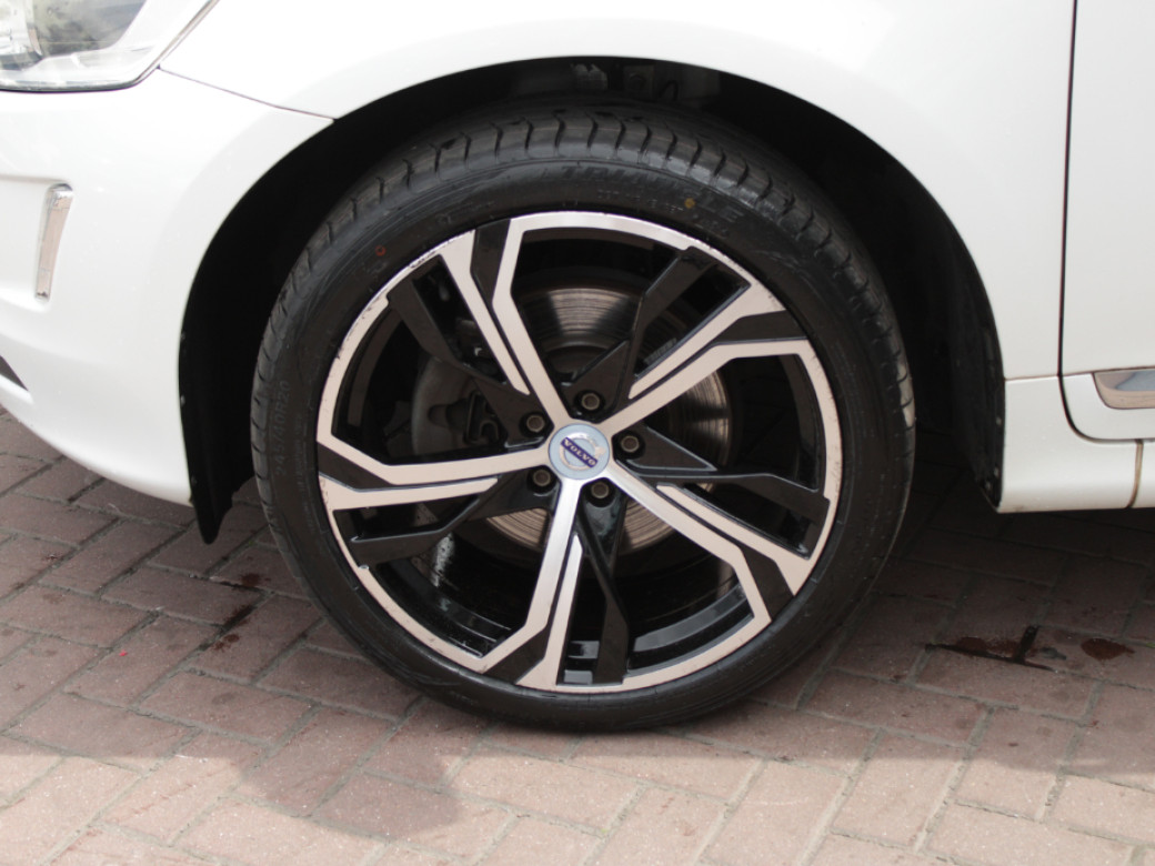 2016 Volvo XC60