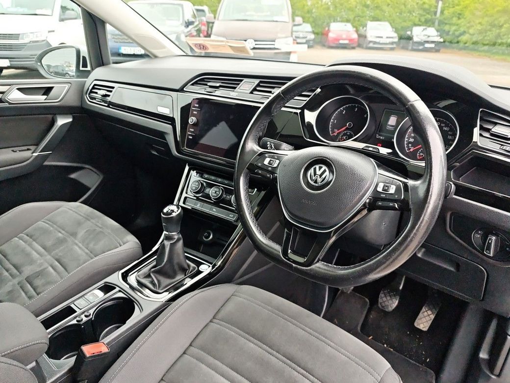 2019 Volkswagen Touran