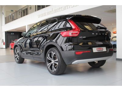 2022 Volvo XC40