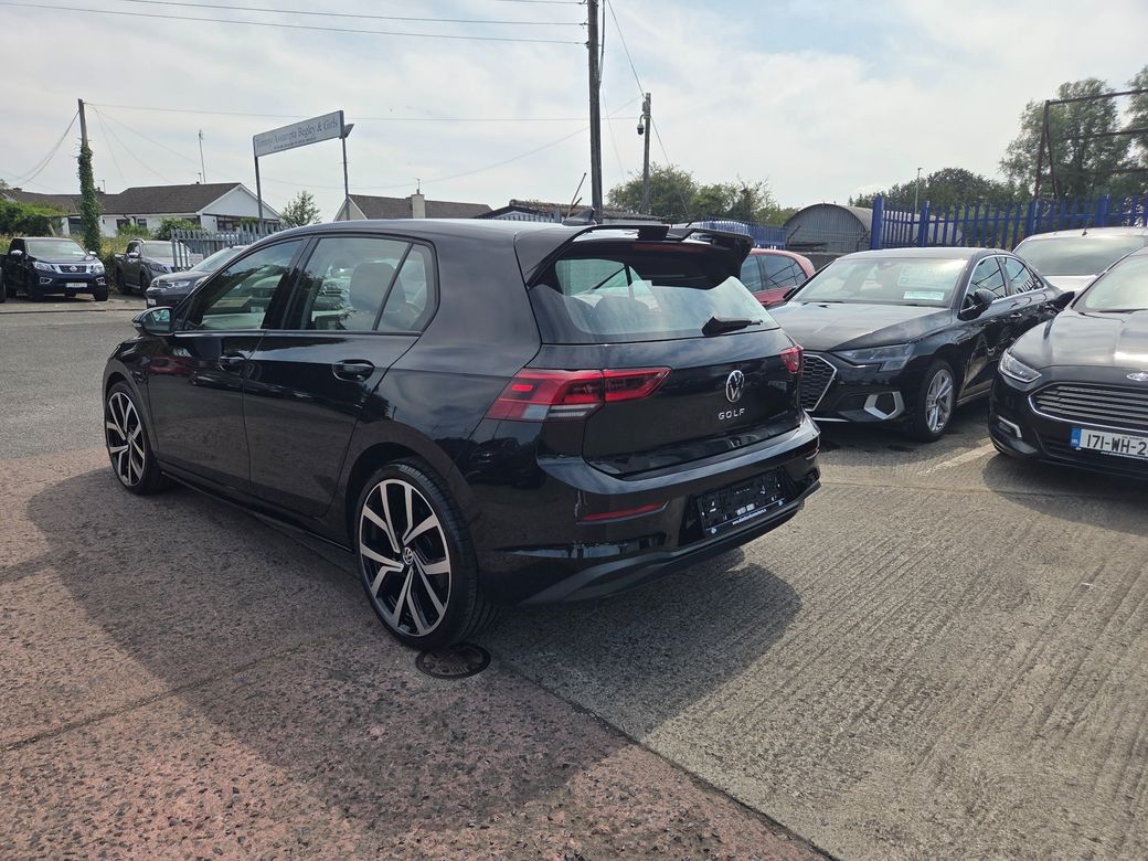 2023 Volkswagen Golf