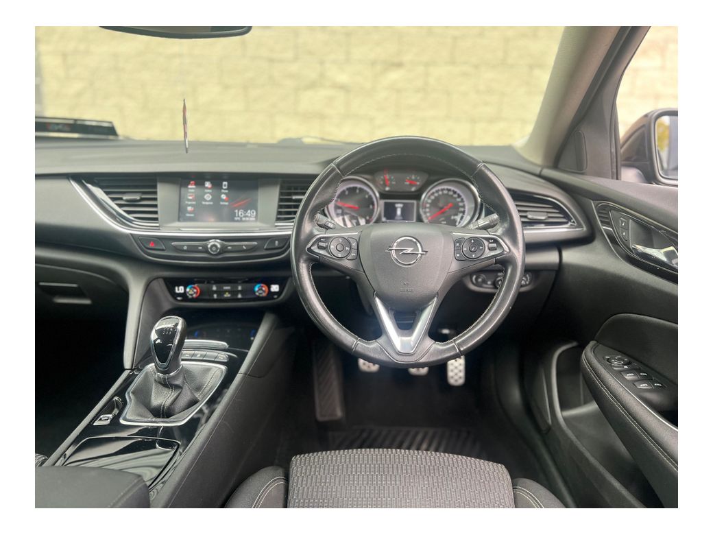 2019 Opel Insignia