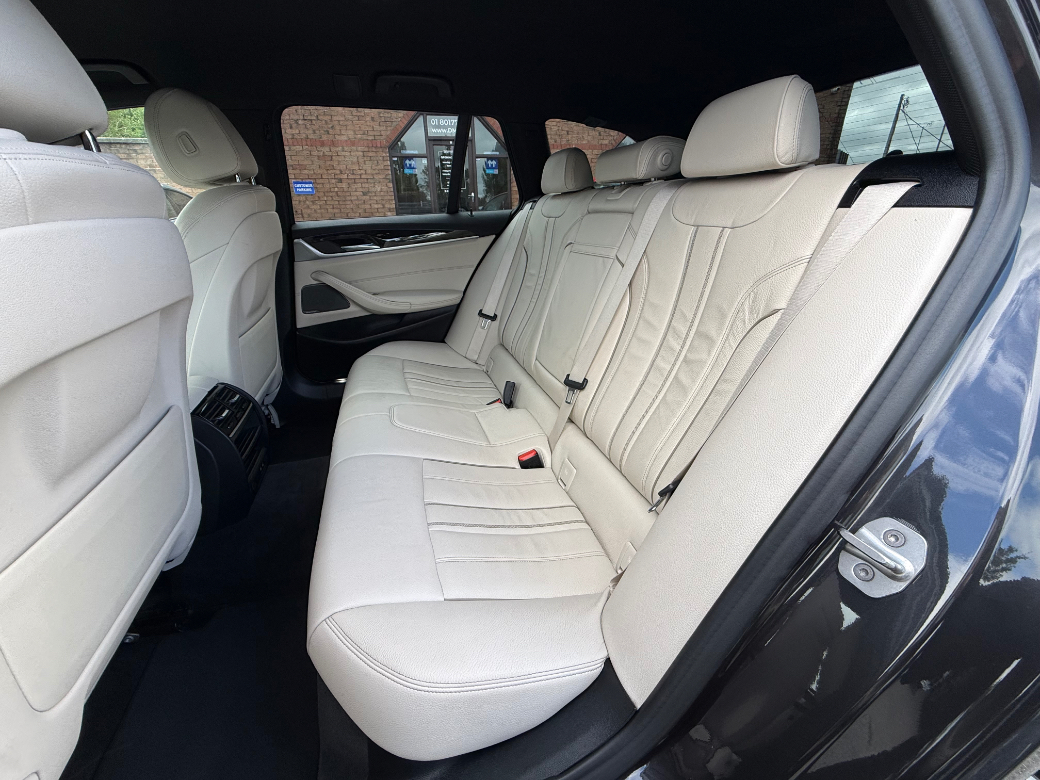 2020 BMW 5 Series
