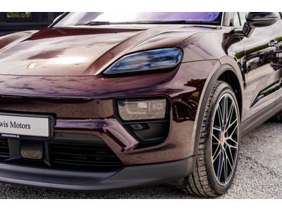2025 Porsche Macan