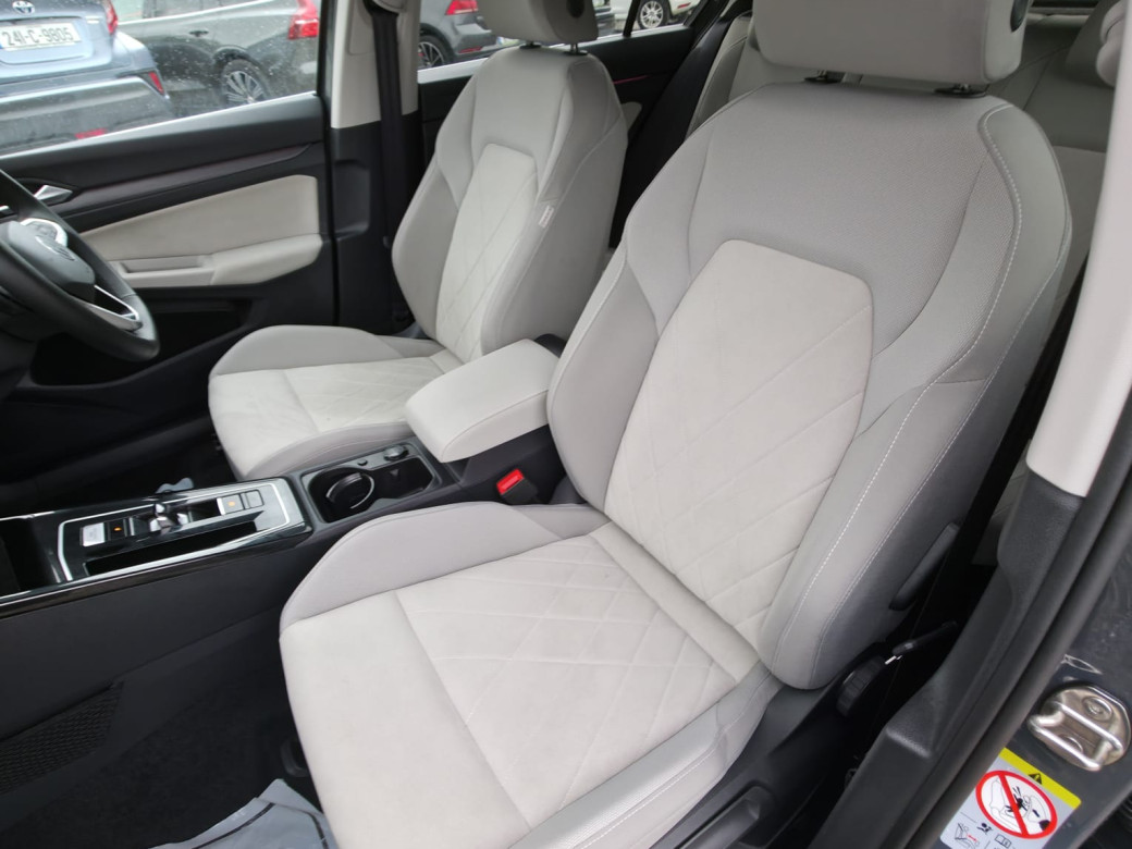 2024 Volkswagen Golf