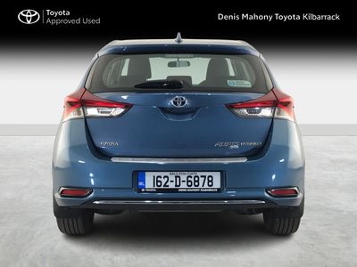 2016 Toyota Auris