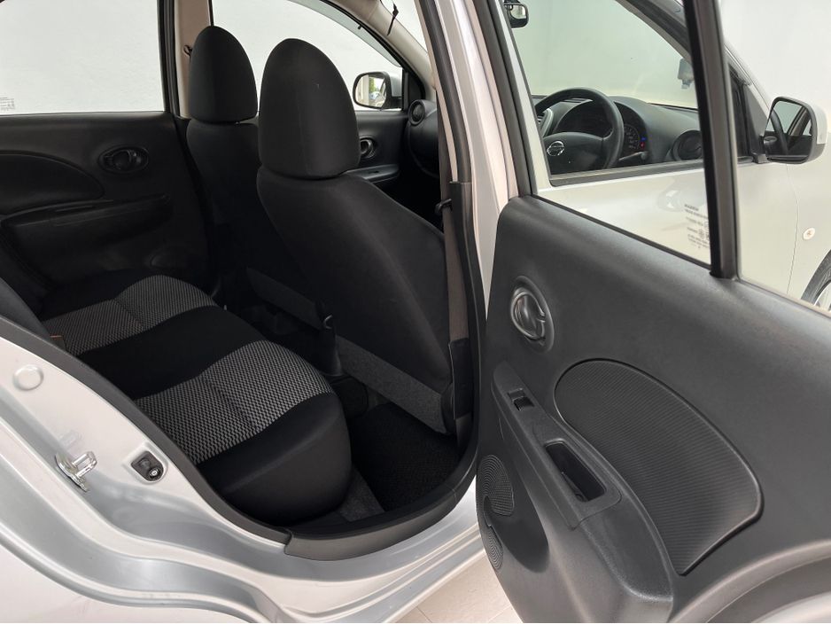 2019 Nissan March