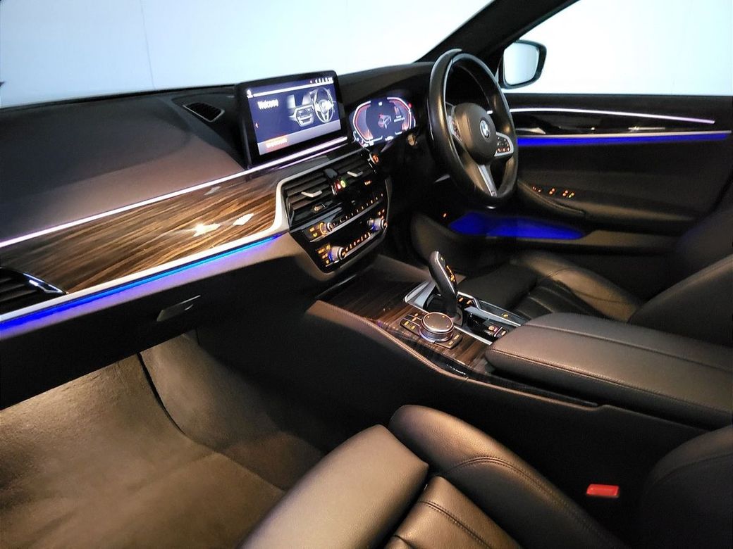 2023 BMW 5 Series