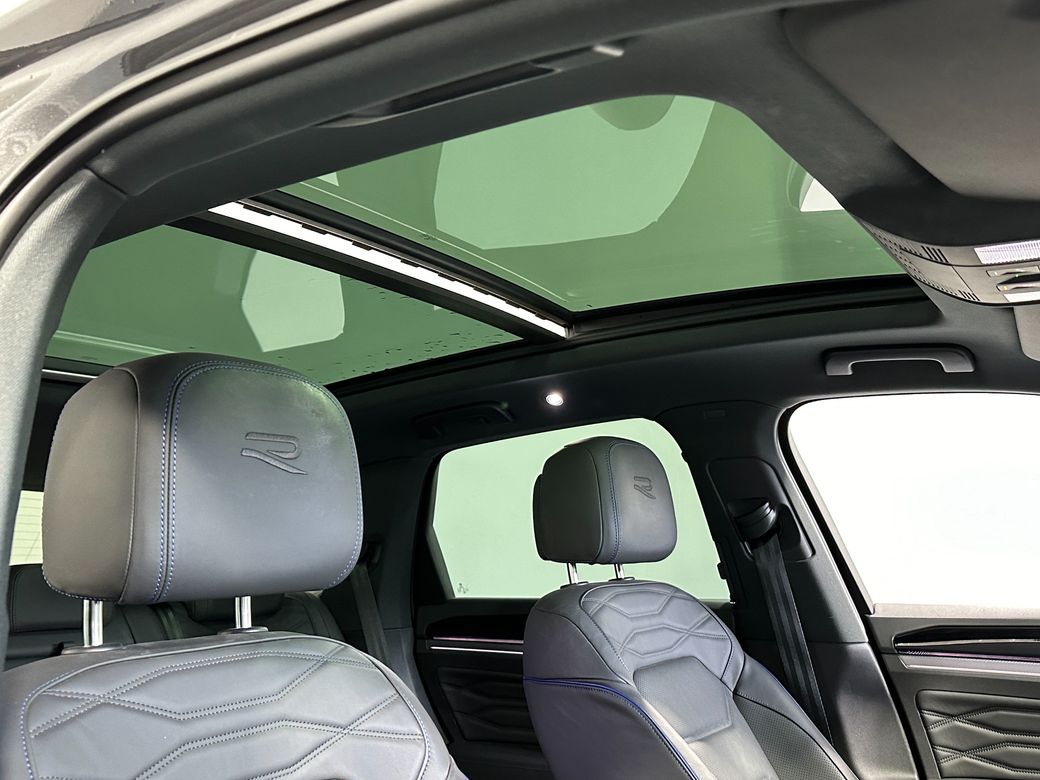 2022 Volkswagen Touareg