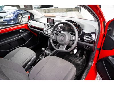 2015 Volkswagen up!