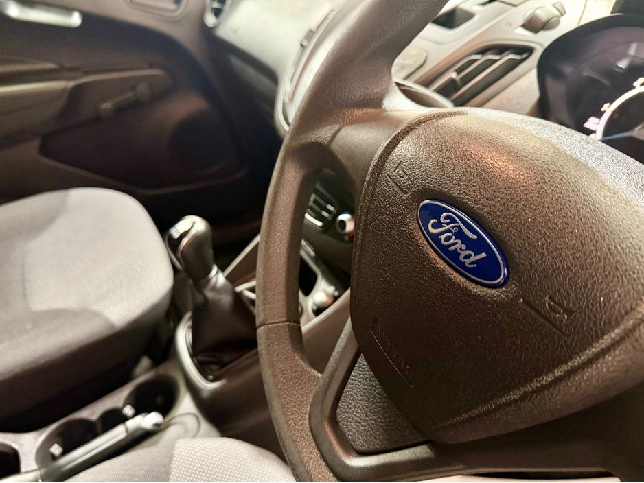 2018 Ford Transit Courier