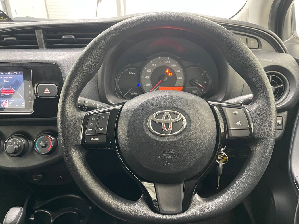 2017 Toyota Vitz