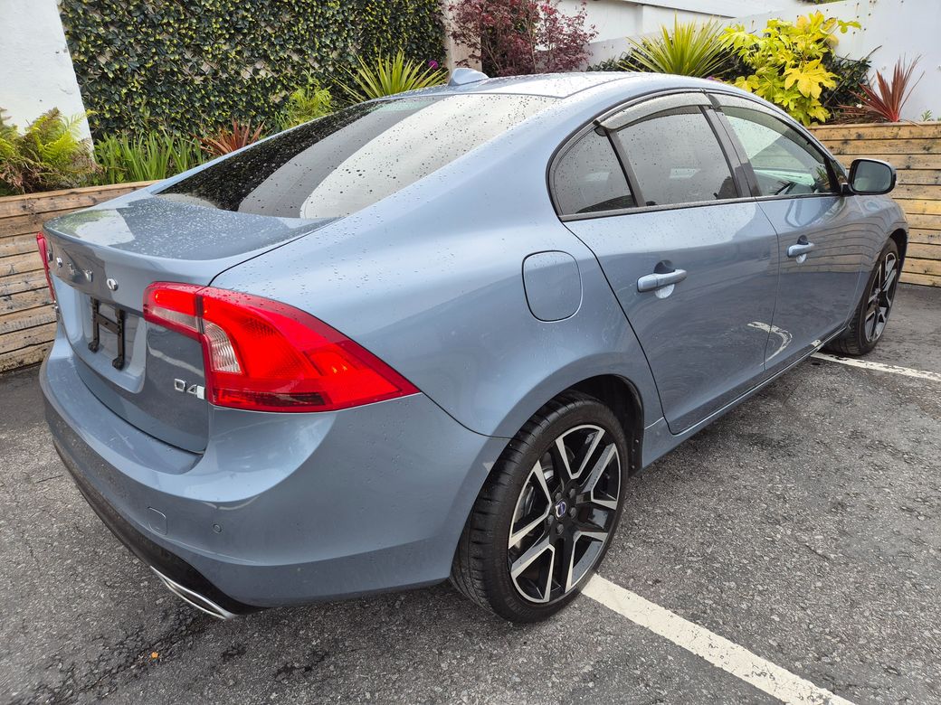 2017 Volvo S60