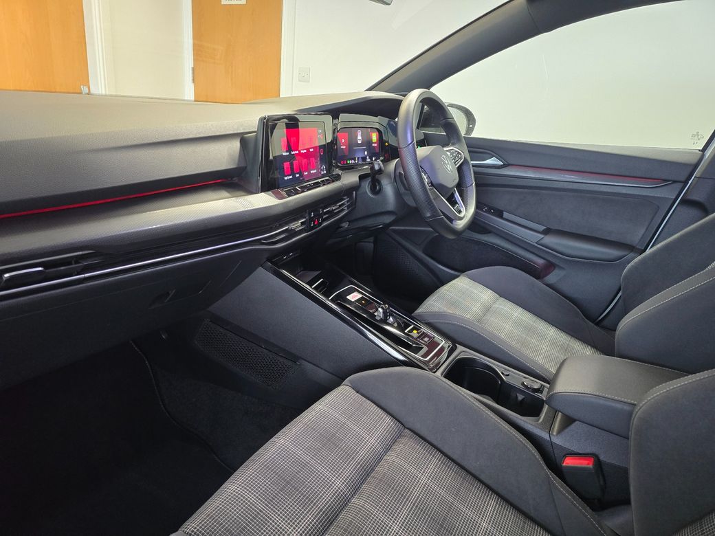 2024 Volkswagen Golf