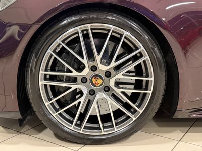 2023 Porsche Panamera