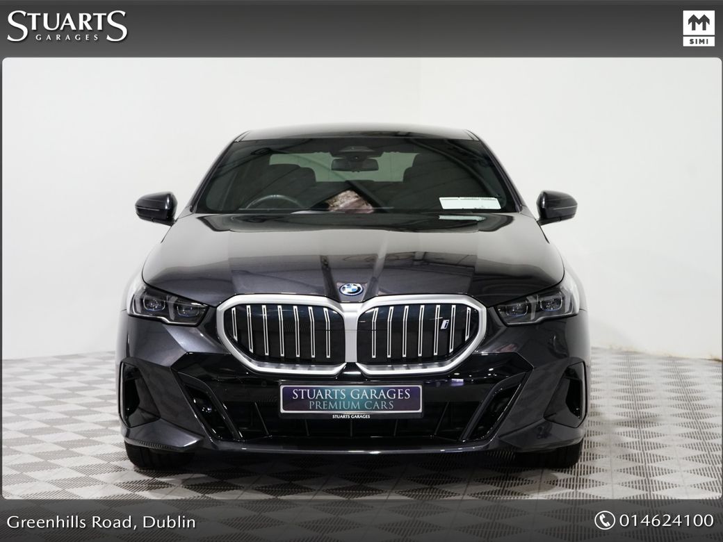 2024 BMW i5