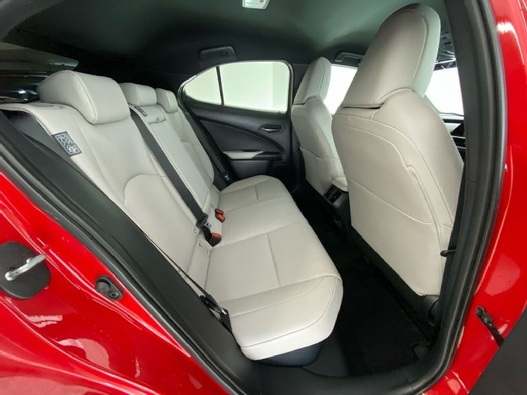2023 Lexus UX 250H
