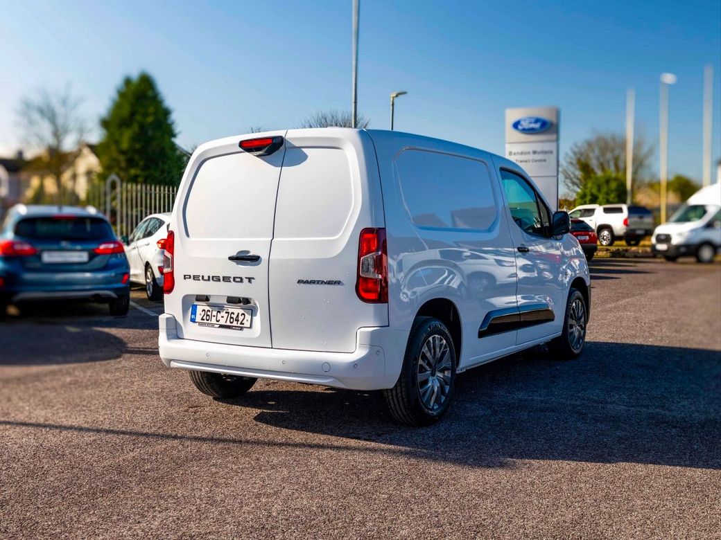 2026 Peugeot Partner