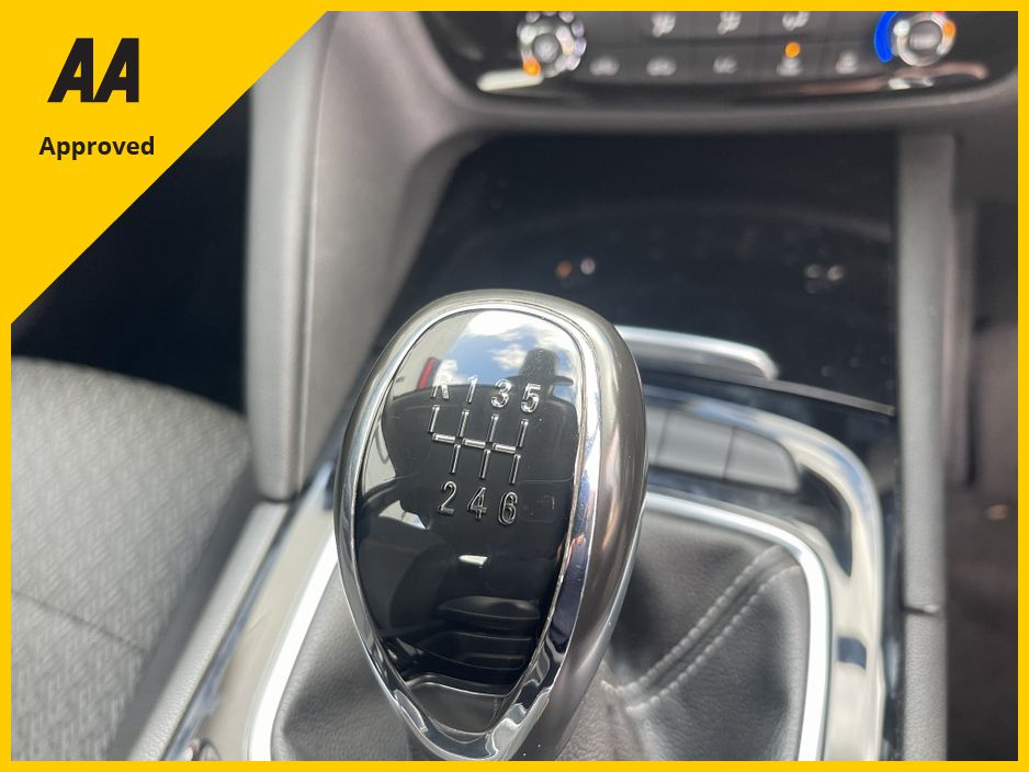 2020 Opel Insignia