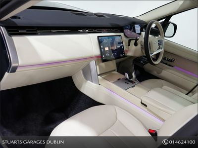 2025 Land Rover Range Rover