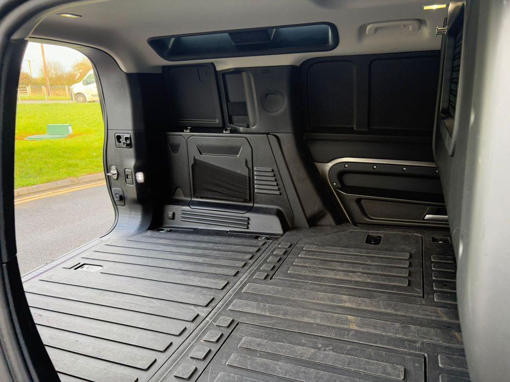 2024 Land Rover Defender