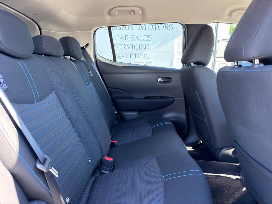 2024 Nissan Leaf