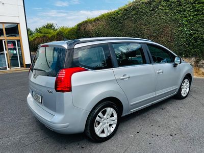 2016 Peugeot 5008