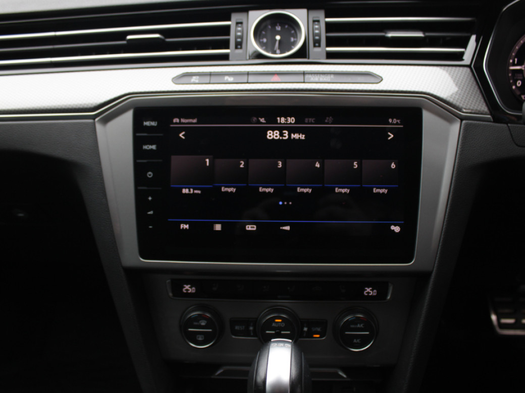 2019 Volkswagen Passat