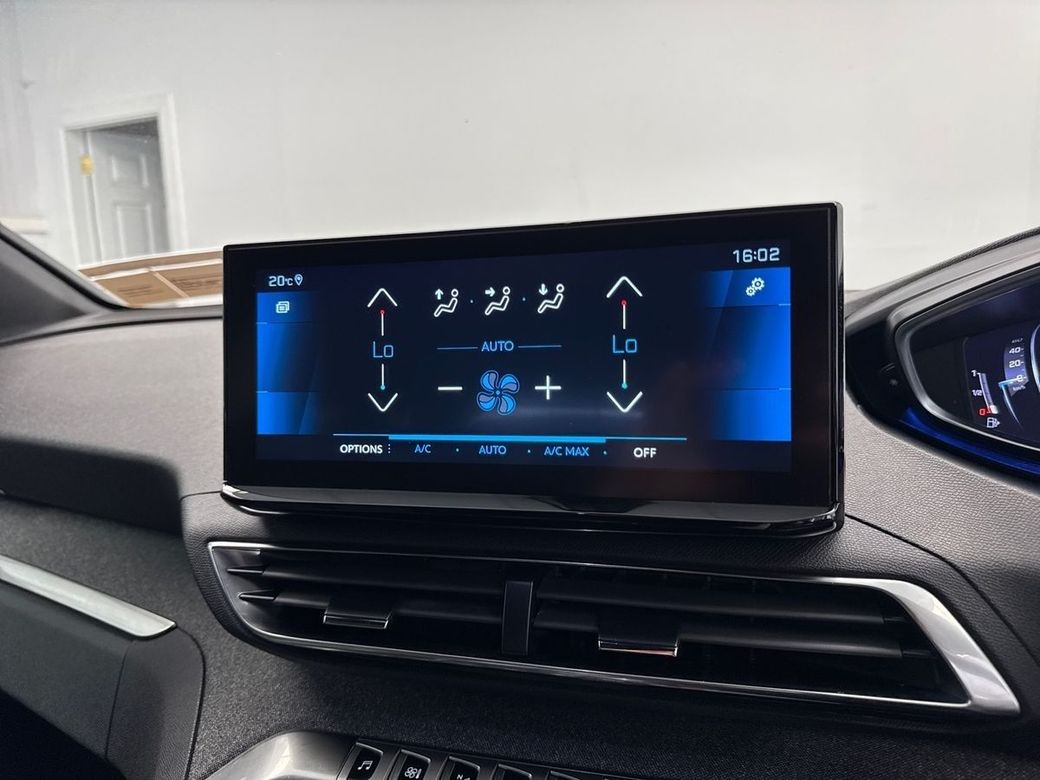 2023 Peugeot 3008