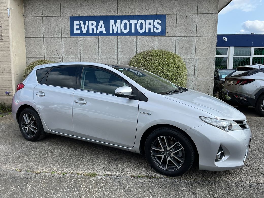 2015 Toyota Auris