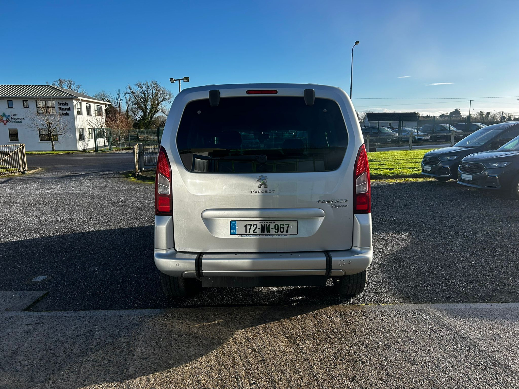 2017 Peugeot Partner Tepee