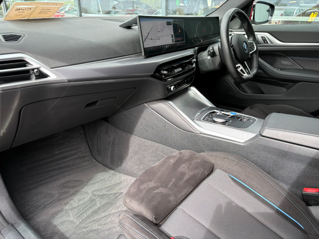 2024 BMW i4