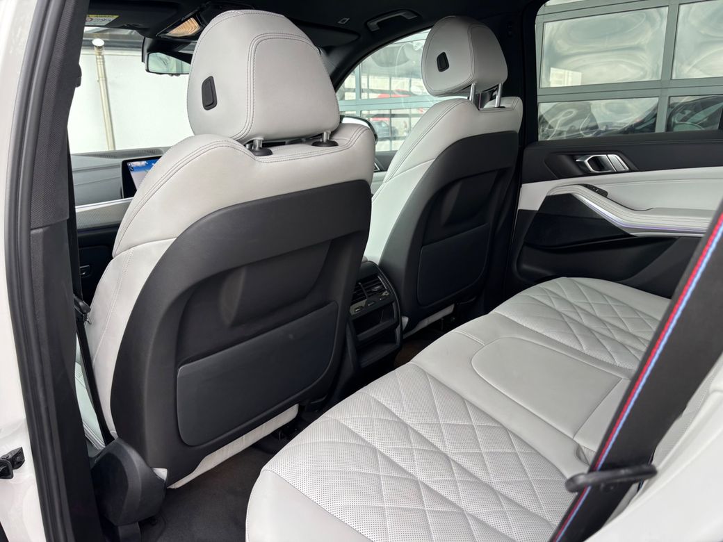 2023 BMW X5