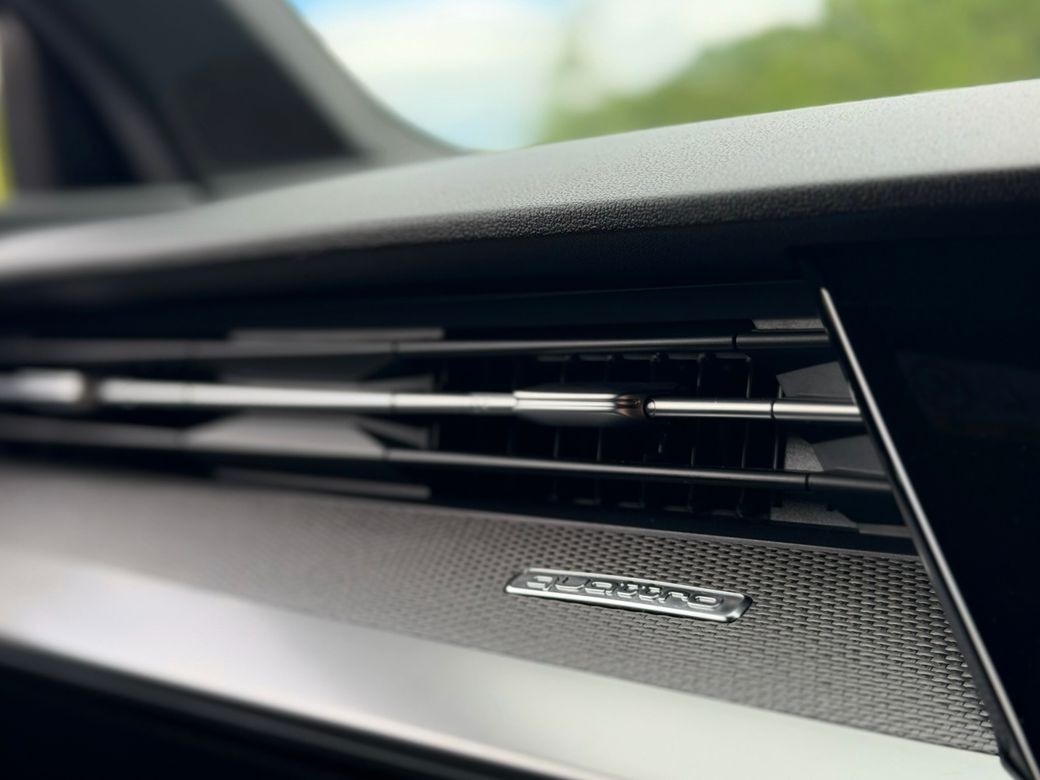 2023 Audi RS3