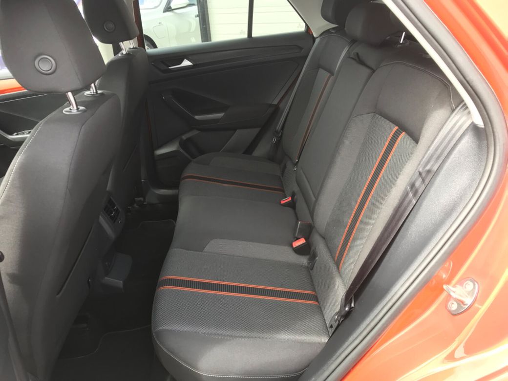 2019 Volkswagen T-Roc