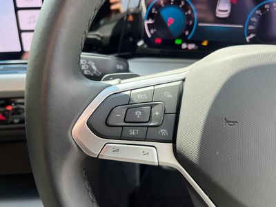 2023 Volkswagen Golf