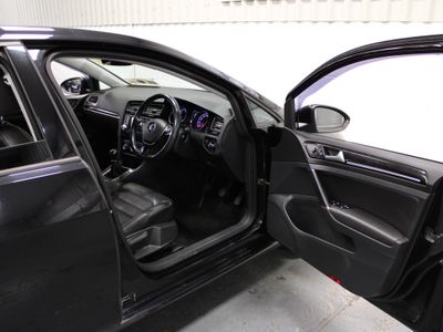 2017 Volkswagen Golf