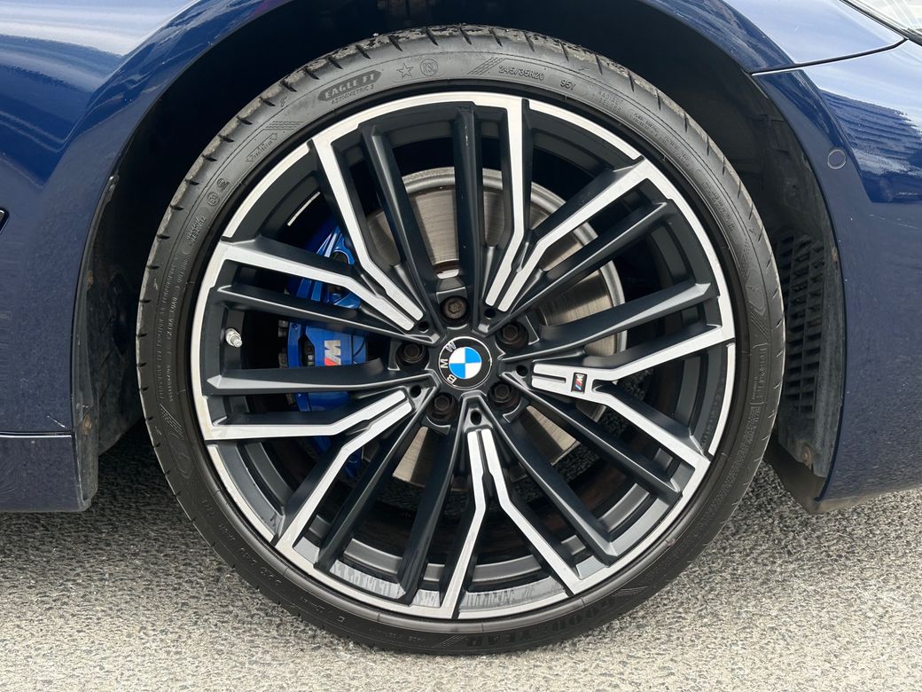 2022 BMW 5 Series