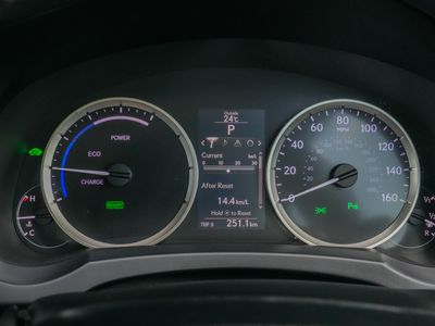 2016 Lexus IS