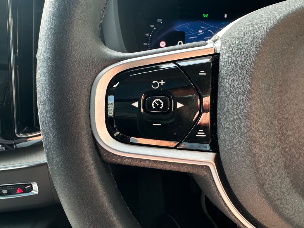 2025 Volvo XC60