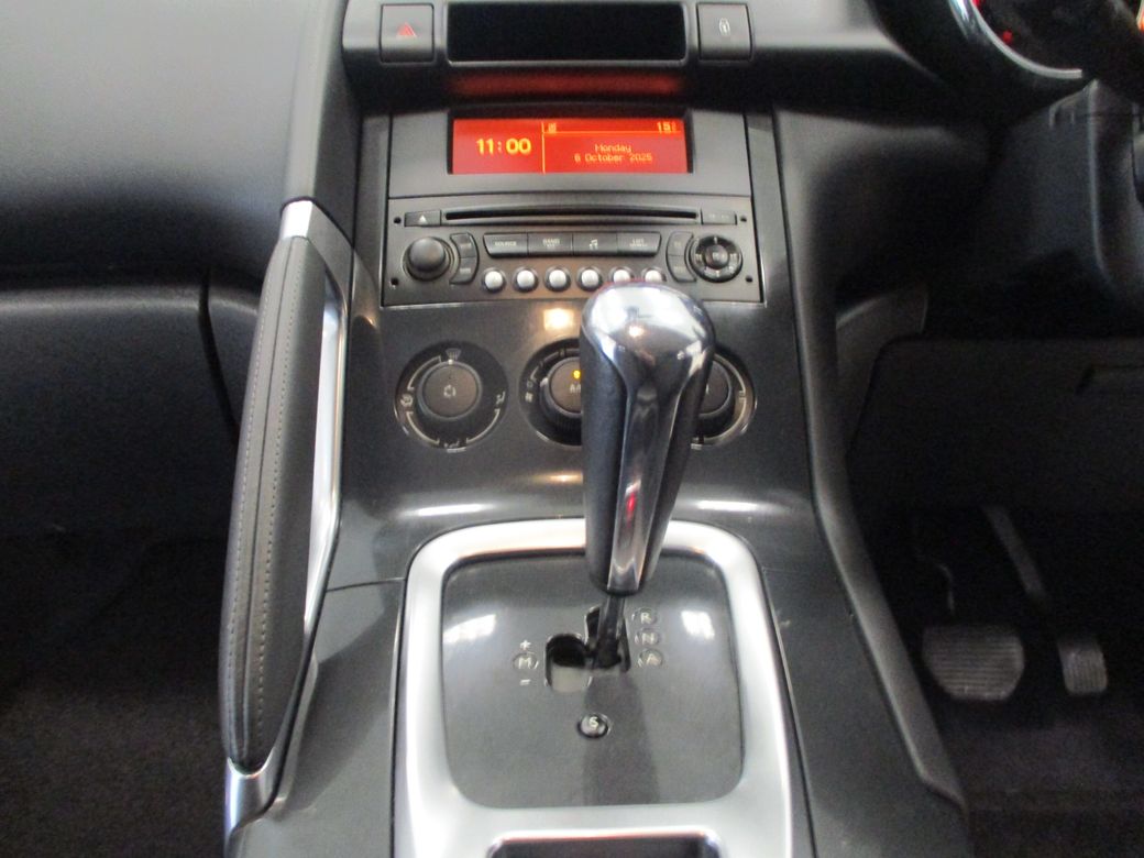 2011 Peugeot 3008